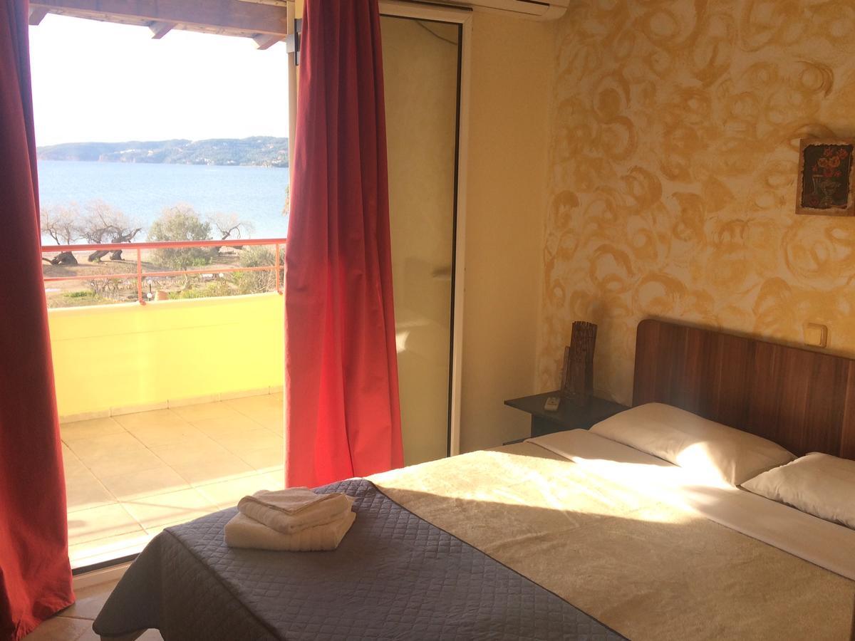 Malindi Rooms Porto Heli Exterior foto